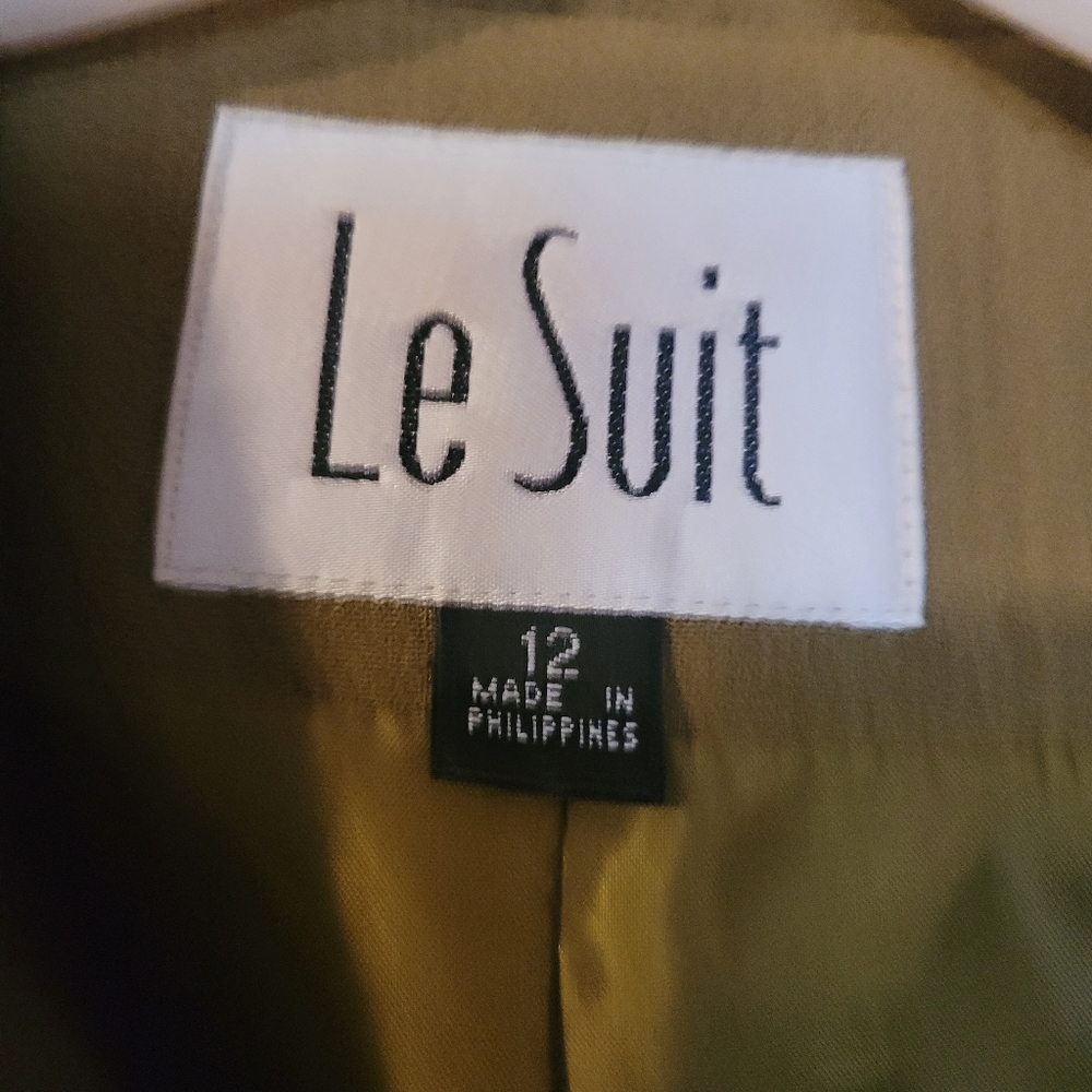 LeSuit Size 12 Skirt suit